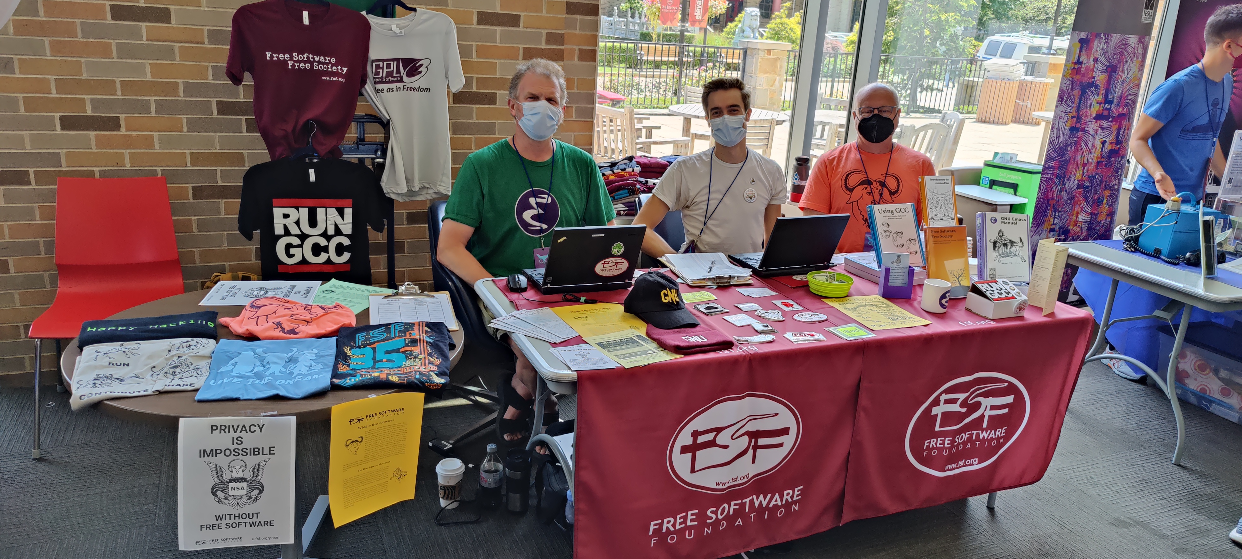 Photo of the FSF table at HOPE 2022